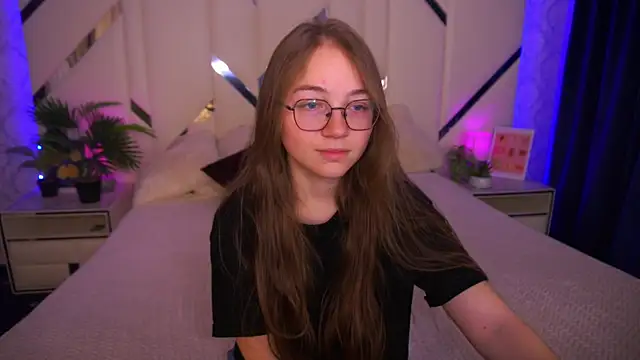 Snapshot of ArrinaWairr chatting on 11/03/25, 08:40 ArrinaWairr online show from 11/03/25, 08:40