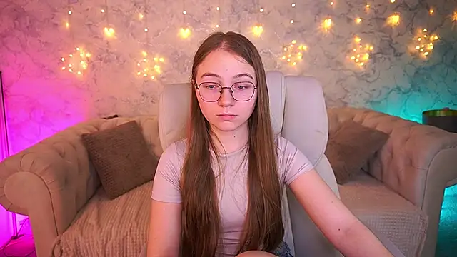 ArrinaWairr online show from 03/10/26, 07:45