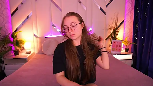 ArrinaWairr online show from 02/19/26, 09:50