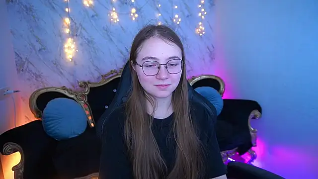 ArrinaWairr online show from 02/05/26, 08:43