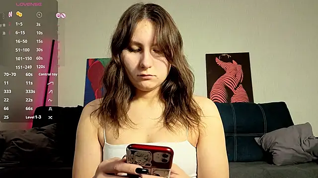 TrixiBell online show from 03/04/26, 04:31