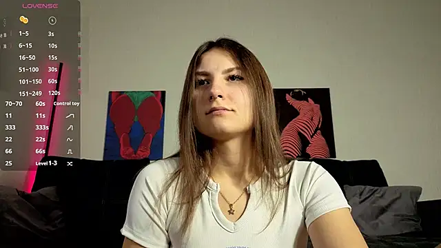 TrixiBell online show from 09/30/25, 04:18