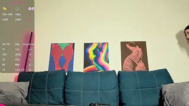 TrixiBell online show from 03/20/26, 04:46