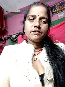 Cutreet online show from 12/13/25, 08:04