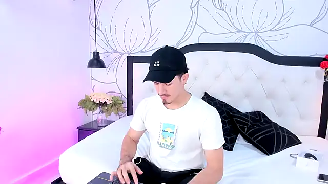 Jim twink online show from 02/16/26, 07:56