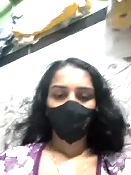 Snapshot of Zoya_G chatting on 09/12/25, 10:59 Zoya G online show from 09/12/25, 10:59