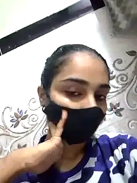 Snapshot of Zoya_G chatting on 09/30/25, 11:27 Zoya G online show from 09/30/25, 11:27