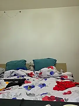 SaraViss20 online show from 01/05/26, 05:27