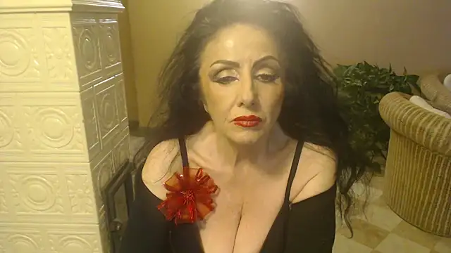 Ambra  online show from 05/28/26, 09:32