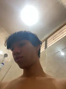 javi fer online show from 09/19/25, 04:33