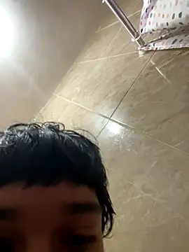 javi fer online show from 11/08/25, 07:28