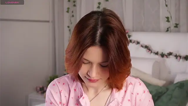 BlytheBenny online show from 02/15/26, 01:06