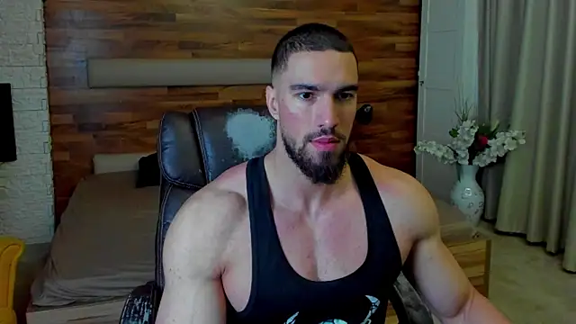 Snapshot of IvanHydee chatting on 06/16/26, 04:34 IvanHydee online show from 06/16/26, 04:34