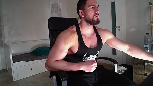 IvanHydee online show from 03/11/26, 05:34