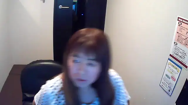 Snapshot of SAKI_saki_01 chatting on 09/09/25, 10:47 SAKI saki 01 online show from 09/09/25, 10:47