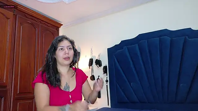 RoxyandAron2 online show from 05/03/26, 12:09