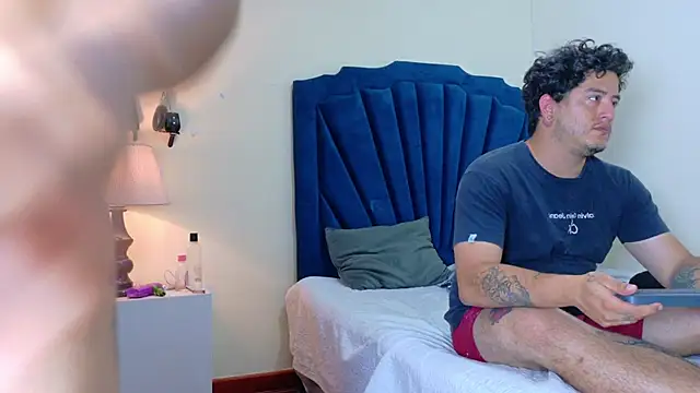 RoxyandAron2 online show from 04/04/26, 12:12