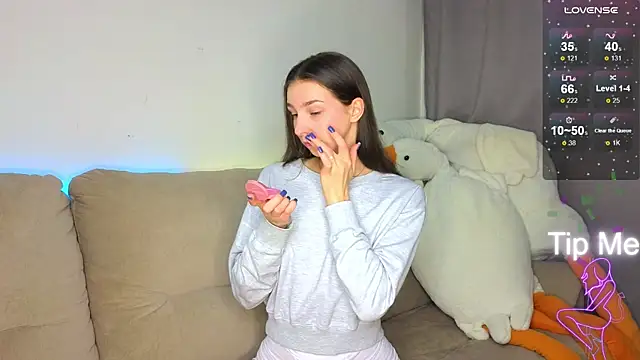 Made for Love online show from 10/21/25, 02:27