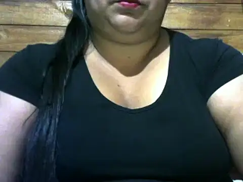 Snapshot of MARRENTINHA34 chatting on 10/04/25, 12:50 MARRENTINHA34 online show from 10/04/25, 12:50