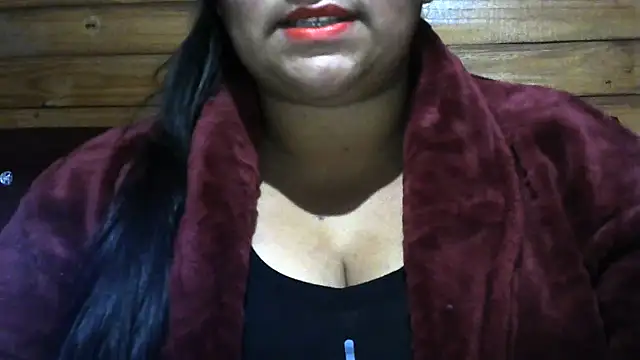 Snapshot of MARRENTINHA34 chatting on 07/08/26, 12:35 MARRENTINHA34 online show from 07/08/26, 12:35