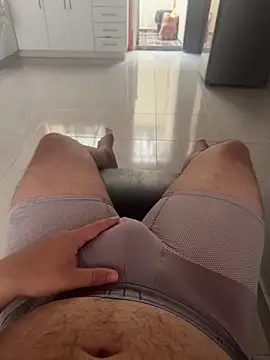 Snapshot of 199190 chatting on 02/17/26, 01:08 199190 online show from 02/17/26, 01:08