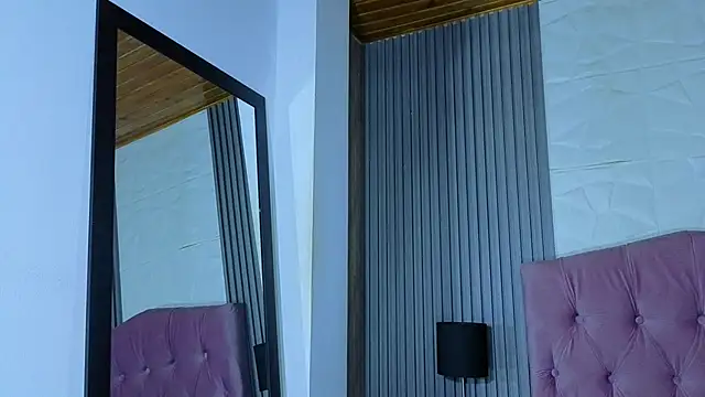 Bonnali lune online show from 04/10/26, 09:55