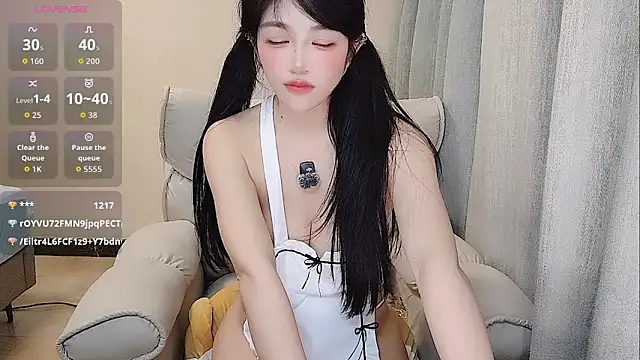 Coco--01 online show from 05/30/26, 02:12