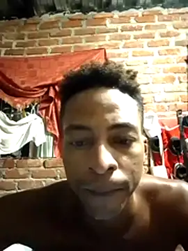 Snapshot of Elijanpeterson chatting on 06/12/26, 03:32 Elijanpeterson online show from 06/12/26, 03:32