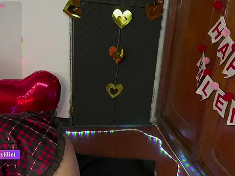 Tamyeliot online show from 09/20/25, 03:55