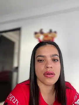 JuanitaMore01 online show from 12/18/25, 08:12