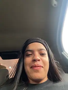 JuanitaMore01 online show from 05/20/26, 08:39