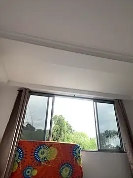 JuanitaMore01 online show from 10/09/25, 08:20