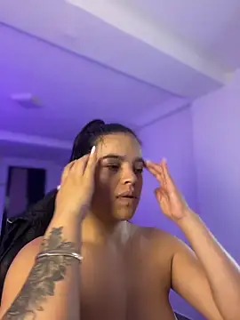 JuanitaMore01 online show from 03/11/26, 11:10