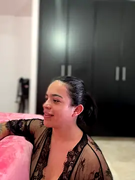 JuanitaMore01 online show from 09/12/25, 07:13