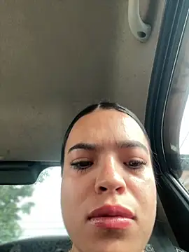 JuanitaMore01 online show from 11/04/25, 08:12