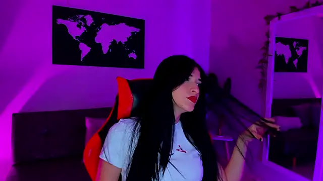 Snapshot of ZoeValencia1 chatting on 03/04/26, 12:35 ZoeValencia1 online show from 03/04/26, 12:35