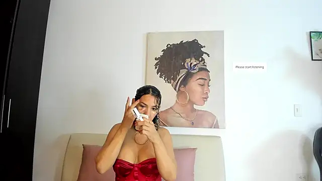 Snapshot of Saraakushh chatting on 06/20/26, 12:43 Saraakushh online show from 06/20/26, 12:43