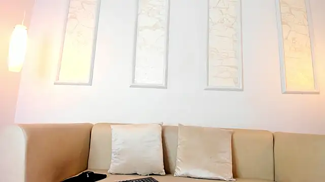 Saraakushh online show from 12/16/25, 12:31