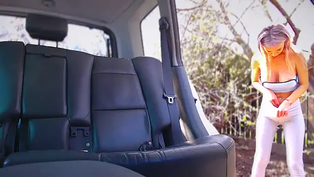 Yourguiltypassionn online show from 04/15/26, 10:43