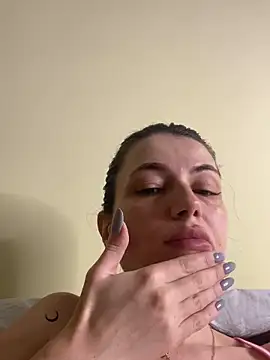 Cute Erika online show from 11/16/25, 11:26