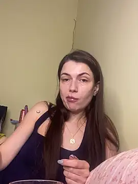 Cute Erika online show from 11/11/25, 11:16