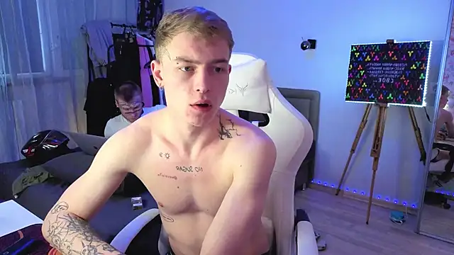 callmealexthx online show from 03/31/26, 12:40