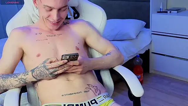 callmealexthx online show from 02/11/26, 03:34