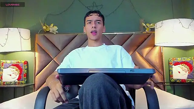 Aiden Royce online show from 12/14/25, 05:57