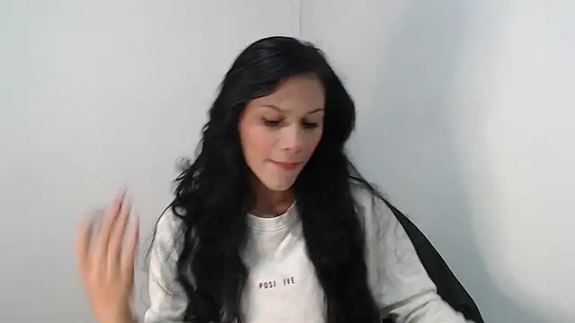 Snapshot of JessGarcia chatting on 10/17/25, 12:51 JessGarcia online show from 10/17/25, 12:51