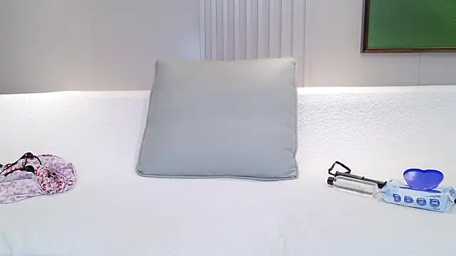 EnEn xiaobao online show from 06/08/26, 02:06