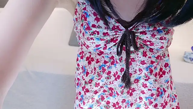 EnEn xiaobao online show from 06/07/26, 02:11