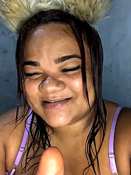 melcarioca1111 online show from 12/19/25, 04:05