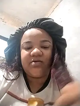 melcarioca1111 online show from 10/19/25, 05:05