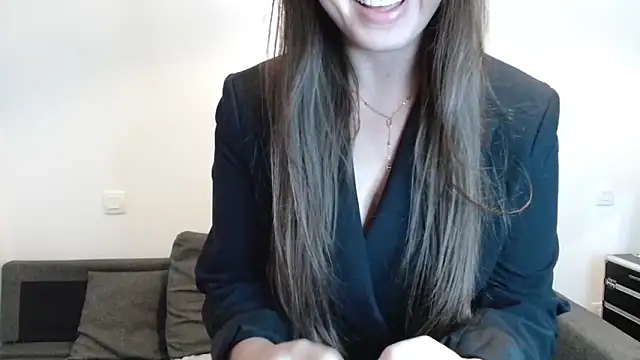 liloush   online show from 10/07/25, 07:26